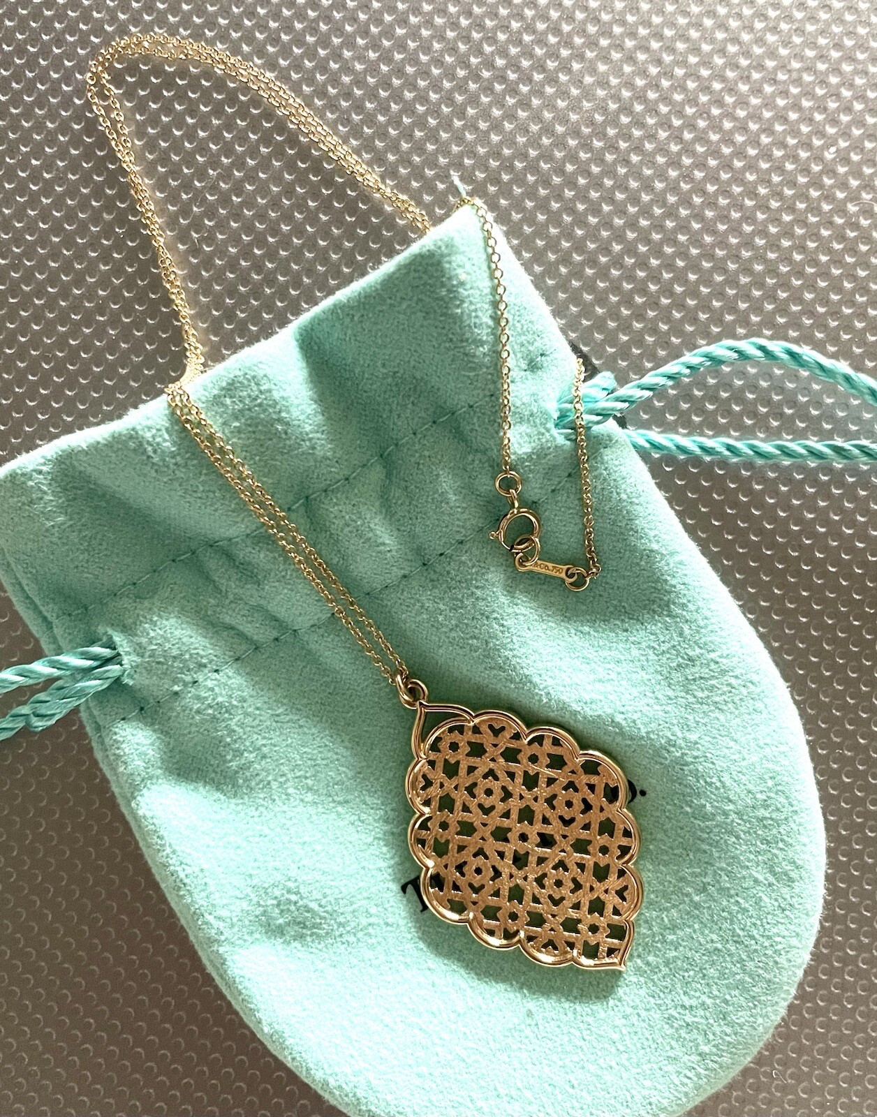 Rare Tiffany Co 18k Yellow Gold Paloma Picasso MARRAKESH Necklace Pendant -Large