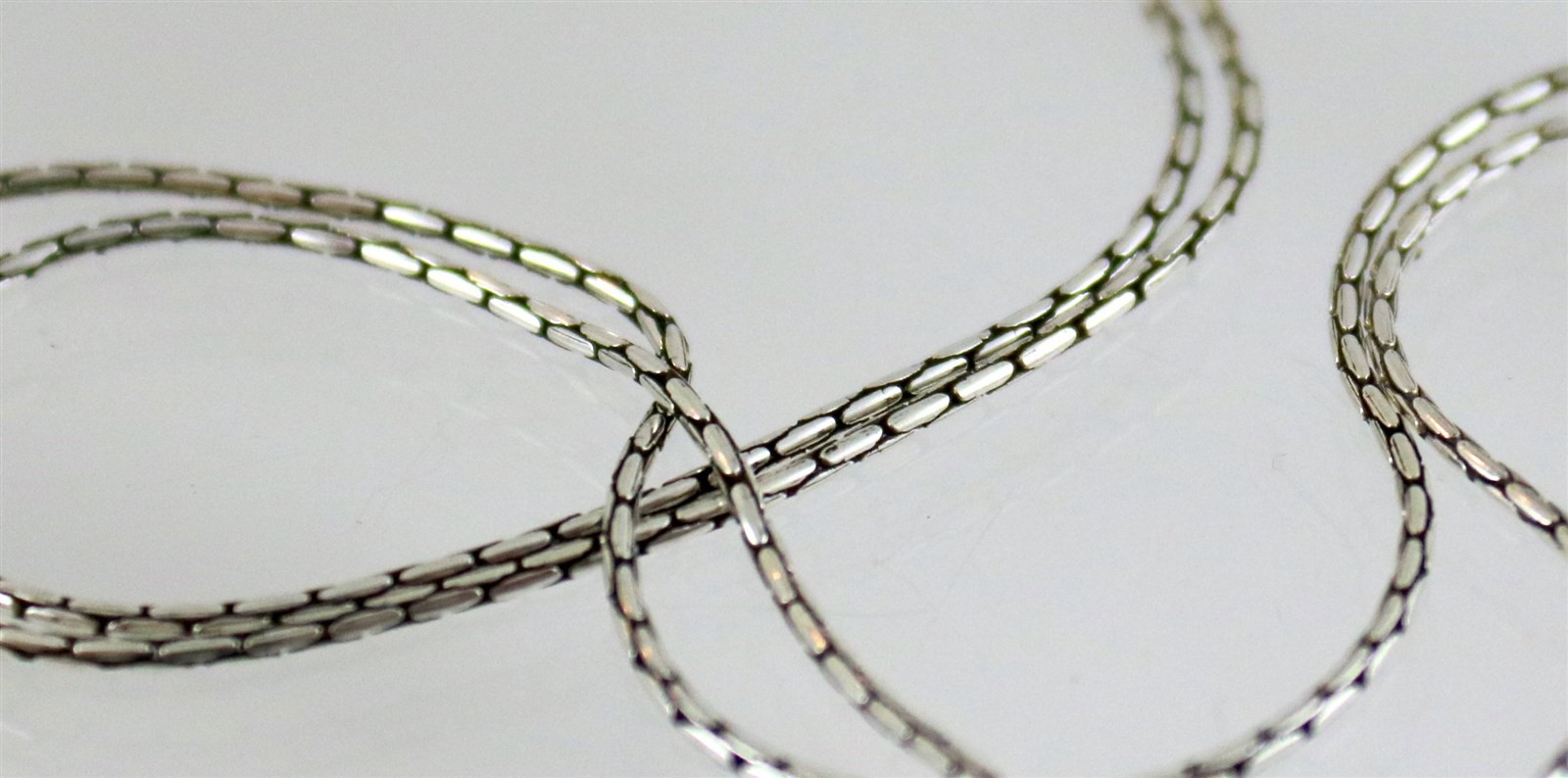 Sterling Silver Round Box Chain 24″ Length Spring Ring Clasp New w/o Tag