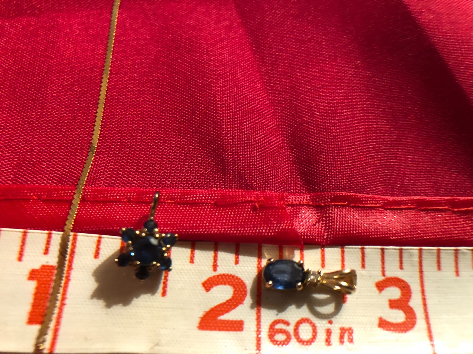 Italy 14K Yellow Gold Necklace 15.75″ 1.23 G + 2 Sapphire Pendants 2.3 G TOTAL