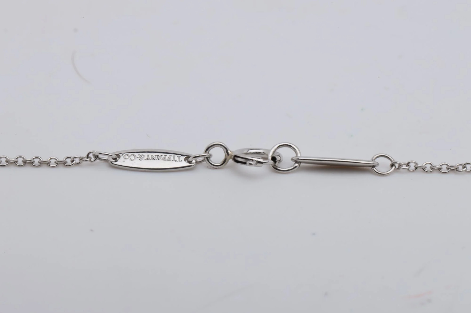 16” Tiffany & Co. 950 Platinum Elsa Peretti 0.17ctw Diamond Necklace (2.40g.)