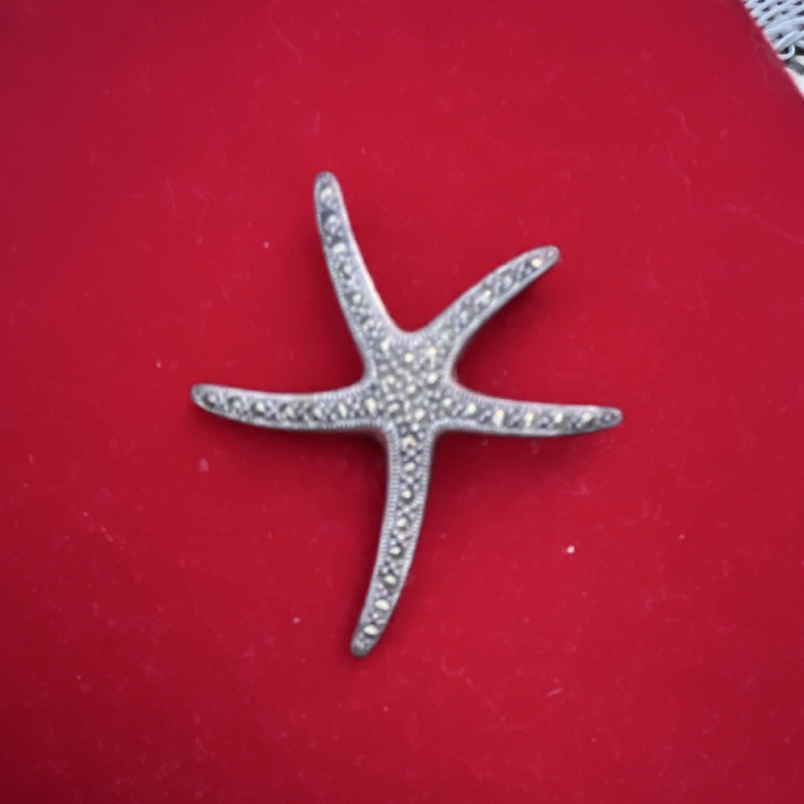 Starfish Shaped Pendant Charm Silver Tone Metal No Stone Sea Life Theme Jewelry