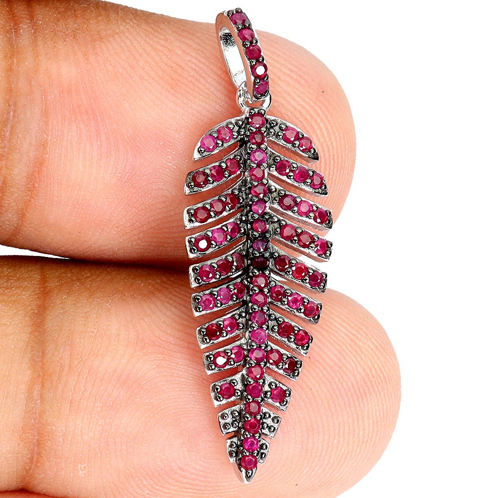 925 Sterling Silver Pendant Ruby Myanmar Round Diamond Cut Gemstone Jewelry