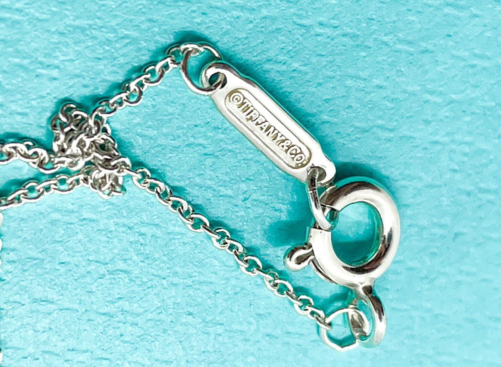 Tiffany & Co. Return to Tiffany Mini Blue Double Heart Pendant Necklace 16″