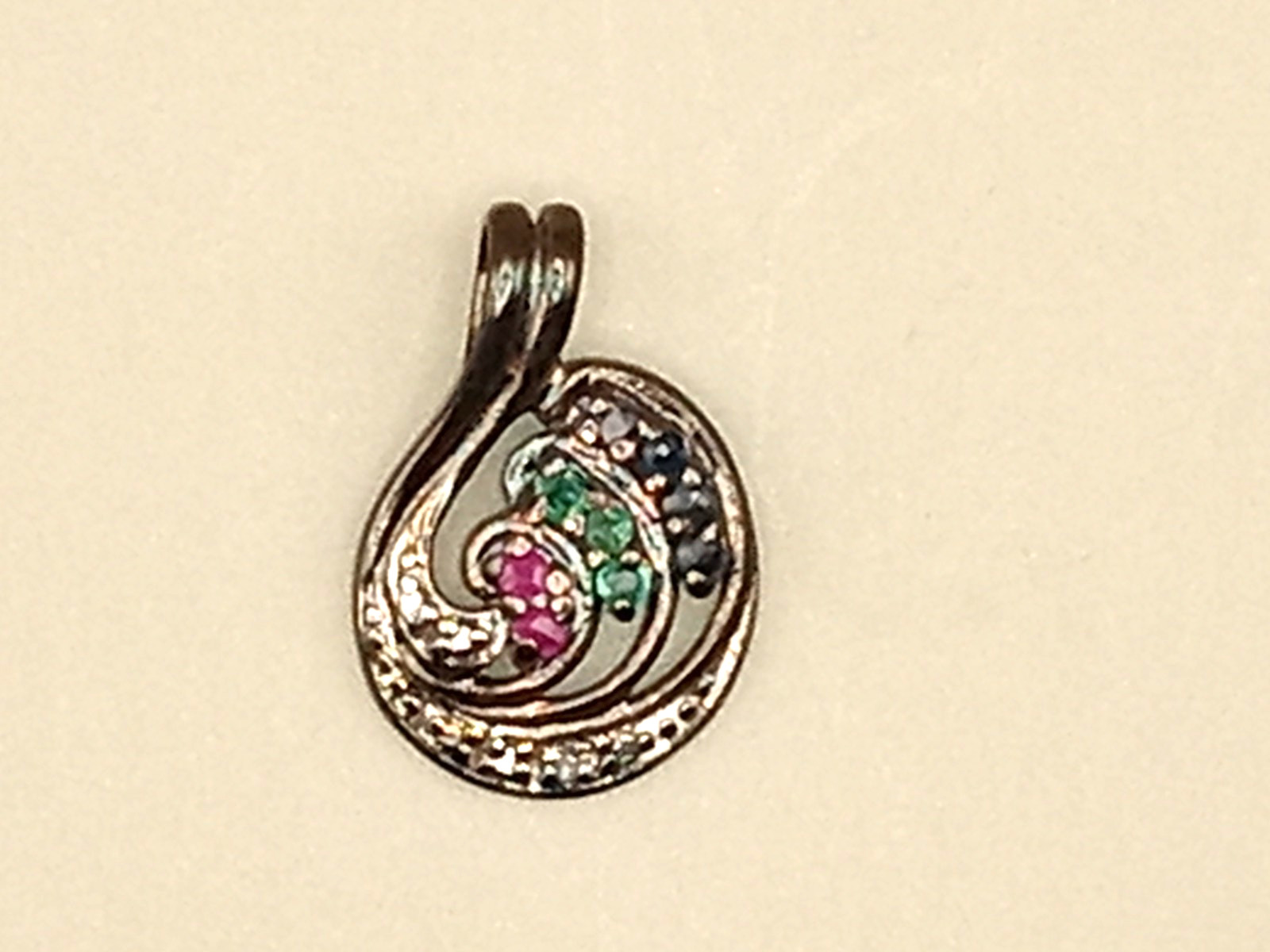 Sterling Silver Pendant Unknown Stones
