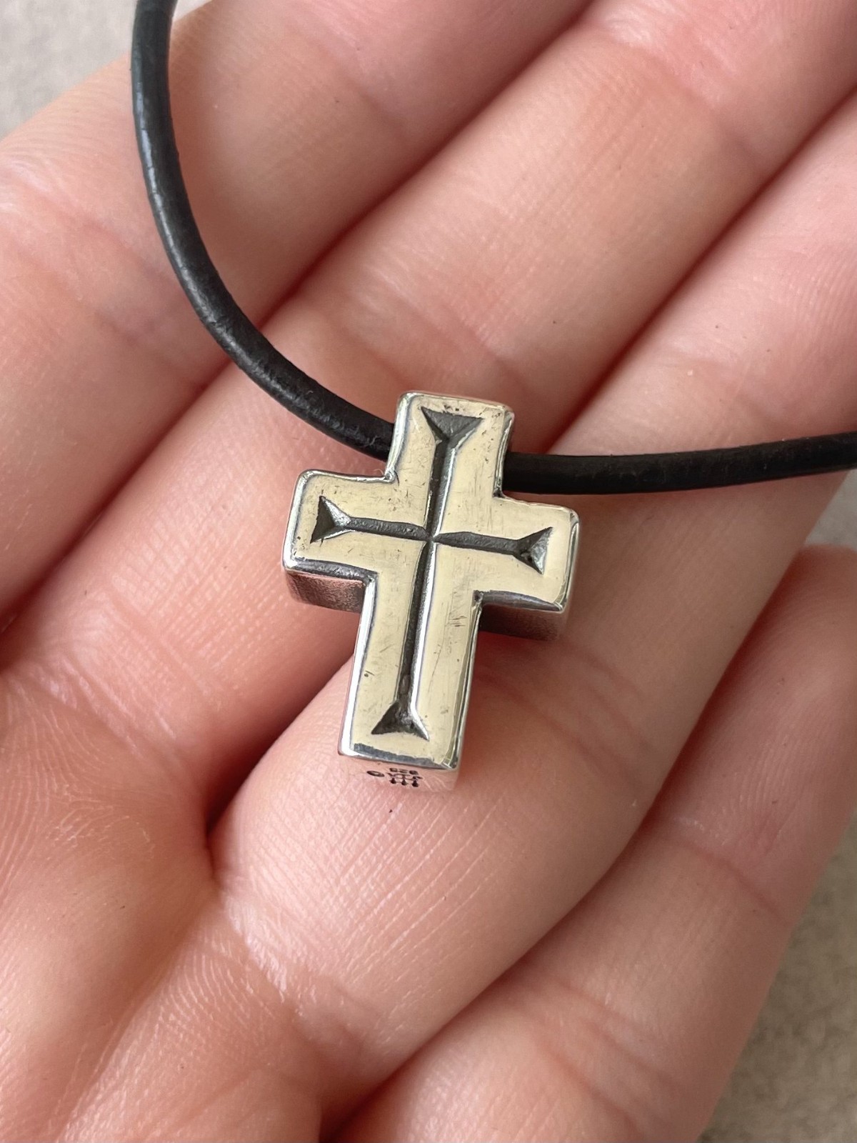 James Avery Sterling Inward Light Cross Pendant with Black Cord 16.25″