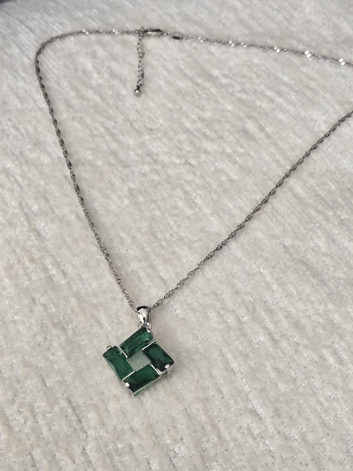 Sterling Silver Green Square Crystal 18 Inch Adjustable Necklace. UK Seller