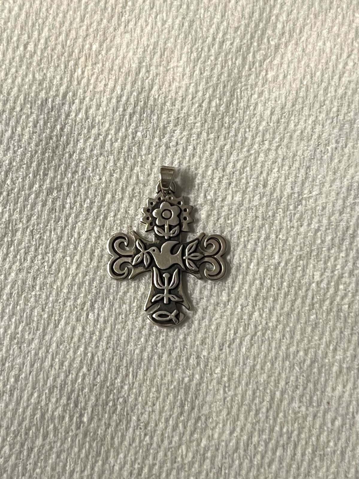 James Avery Retired La Primavera Sterling Silver Cross Pendant