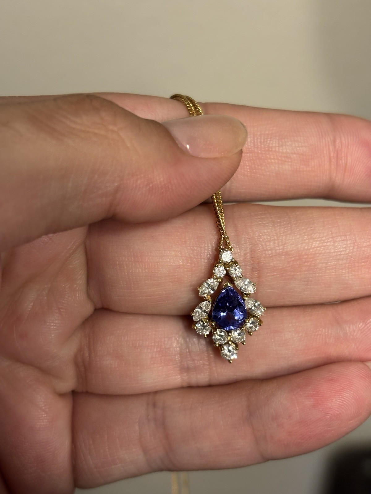 18K Yellow Gold Natural Pear Tanzanite & Diamond Pendant Necklace 18.5″