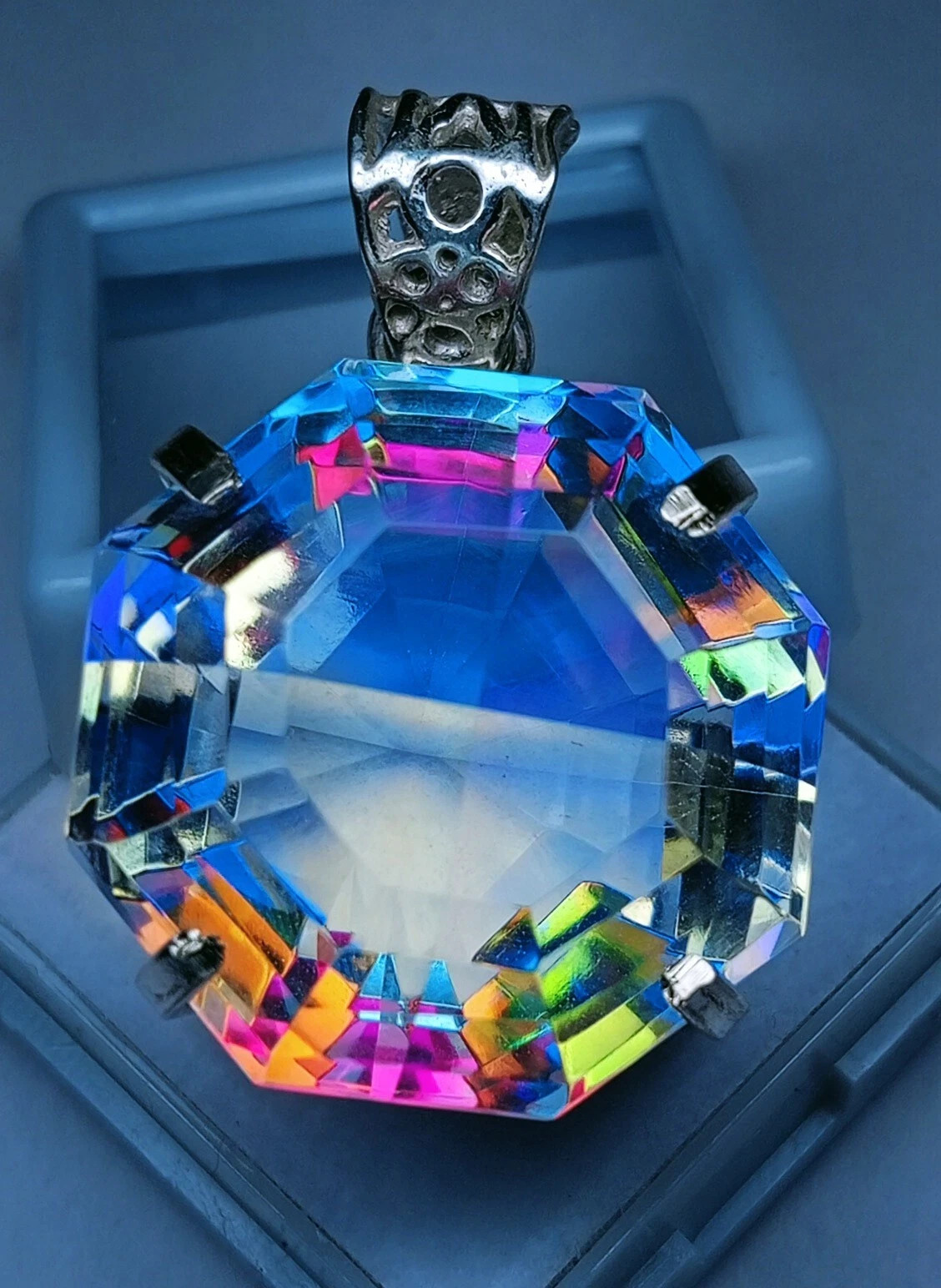 Mystic Topaz Hexagon Cut 78 Ct Natural Loose Gemstone Pendant IGL Certified 6YHL