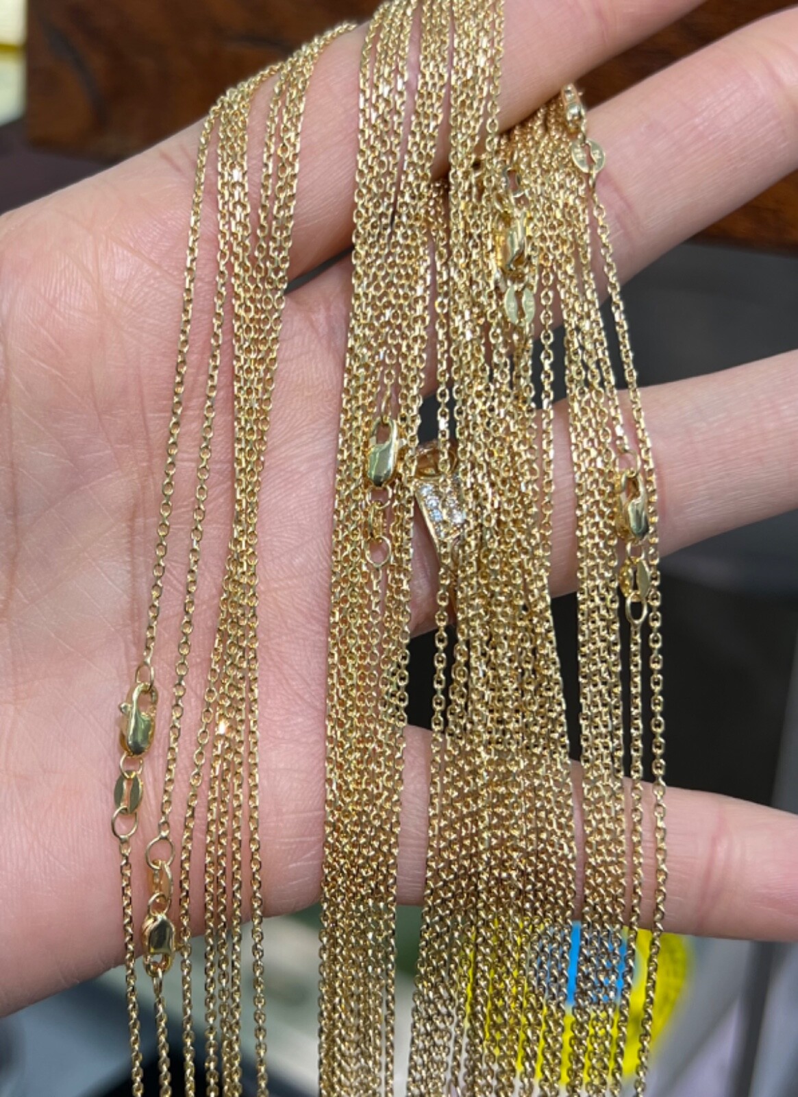 18k Solid Yellow Gold Small Anchor Chain Necklace for Unisex Kid Adult