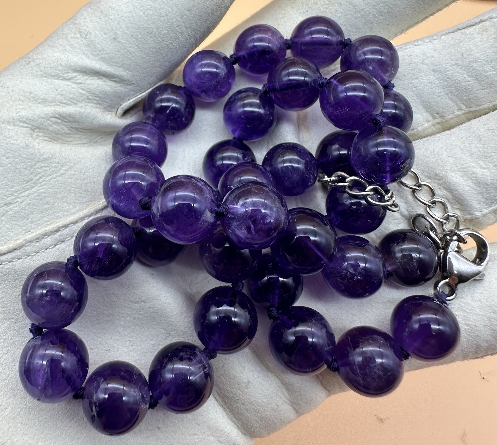 Amethyst Beads Knotted Necklace High Quality 10mm Beads 18” Sterling 54gms Total