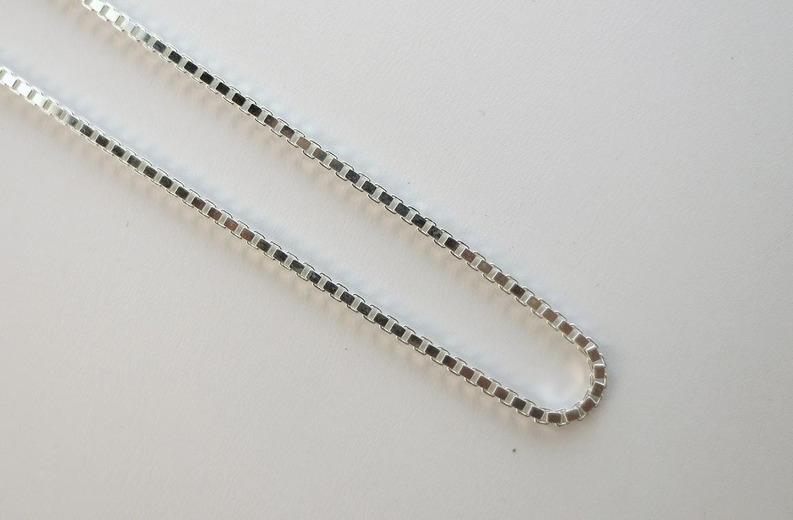 16,18,20,22,24,30 inch 2.5mm Box Chain Pure 925 Sterling Silver Italian 045Gauge