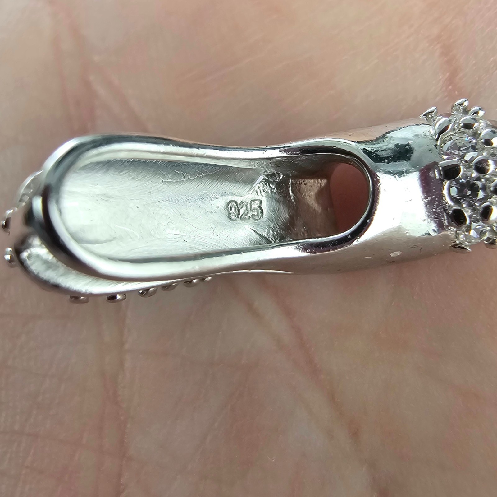 925 Solid Sterling Silver Sparkly Sweet Princess Slipper Pendant, Prong Set