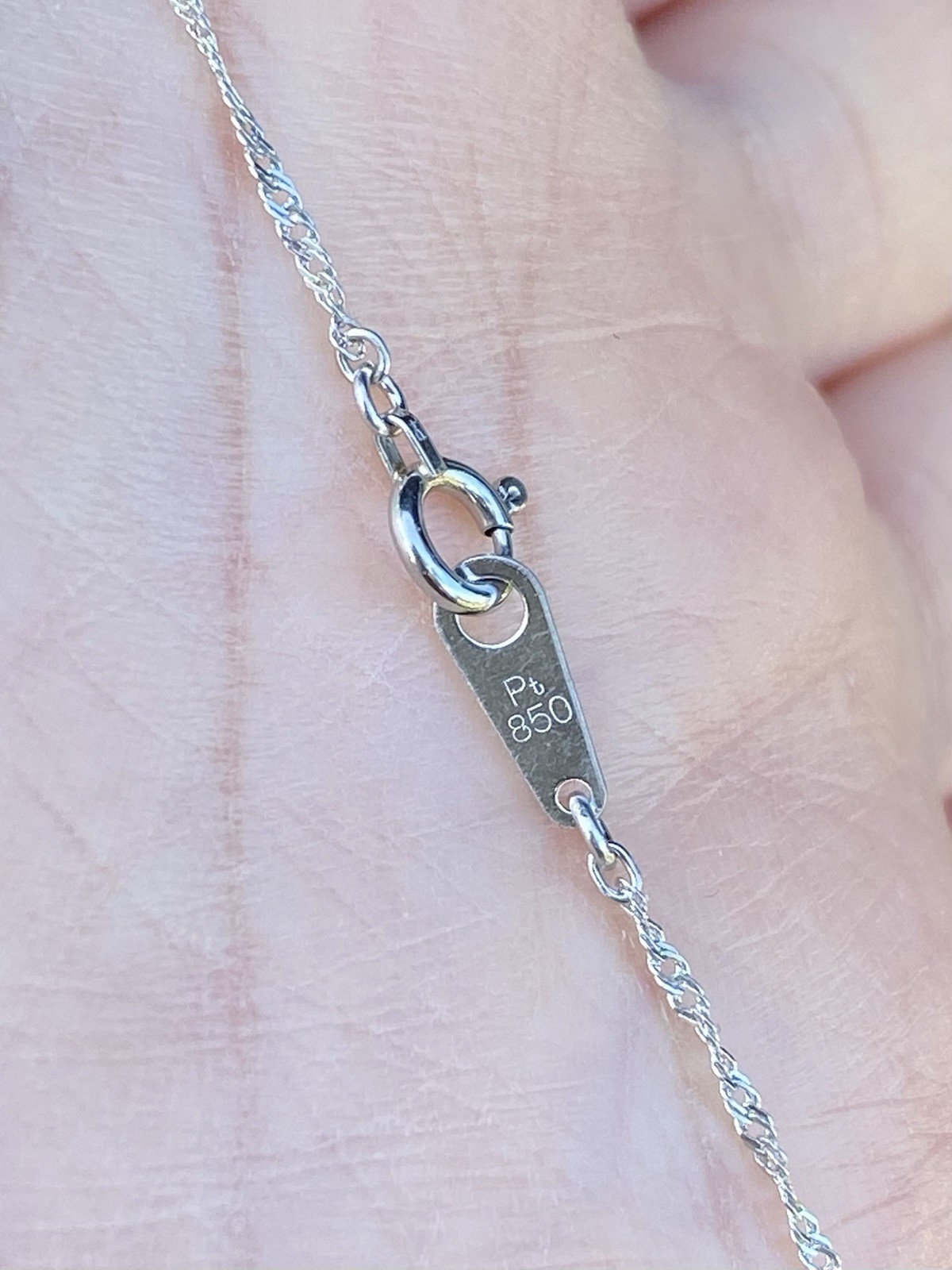 Platinum 0.20CT 100% Natural Quality White Diamond Pendant Necklace