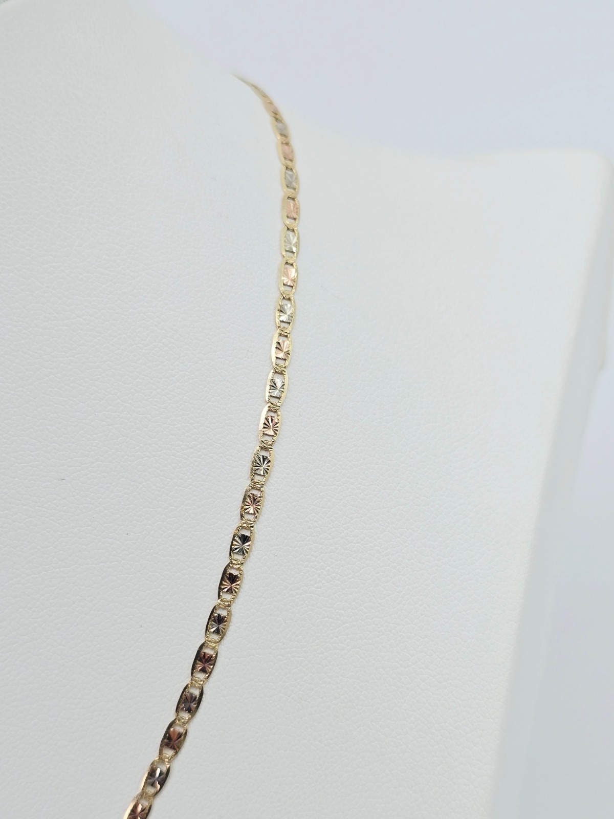 Unique 14K Tri Tone Multi Color Gold Diamond Cut Valentino Link Chain Necklace