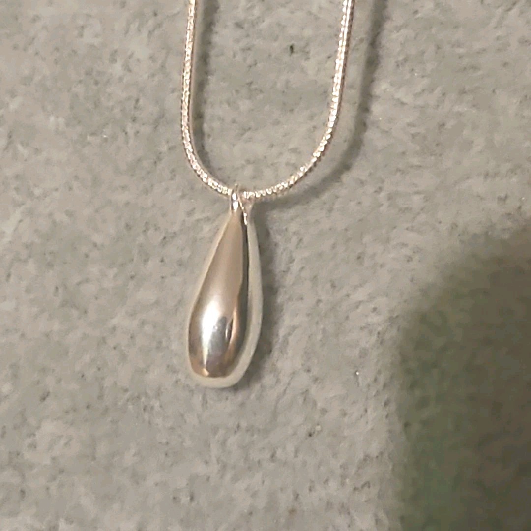 New 16″-17″ Sterling Silver Tear Drop Necklace Snake Chain Included