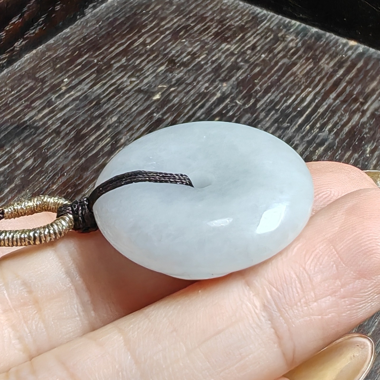 Certified 100% Natural Untreated GradeA Jadeite Jade Feicui pure circular