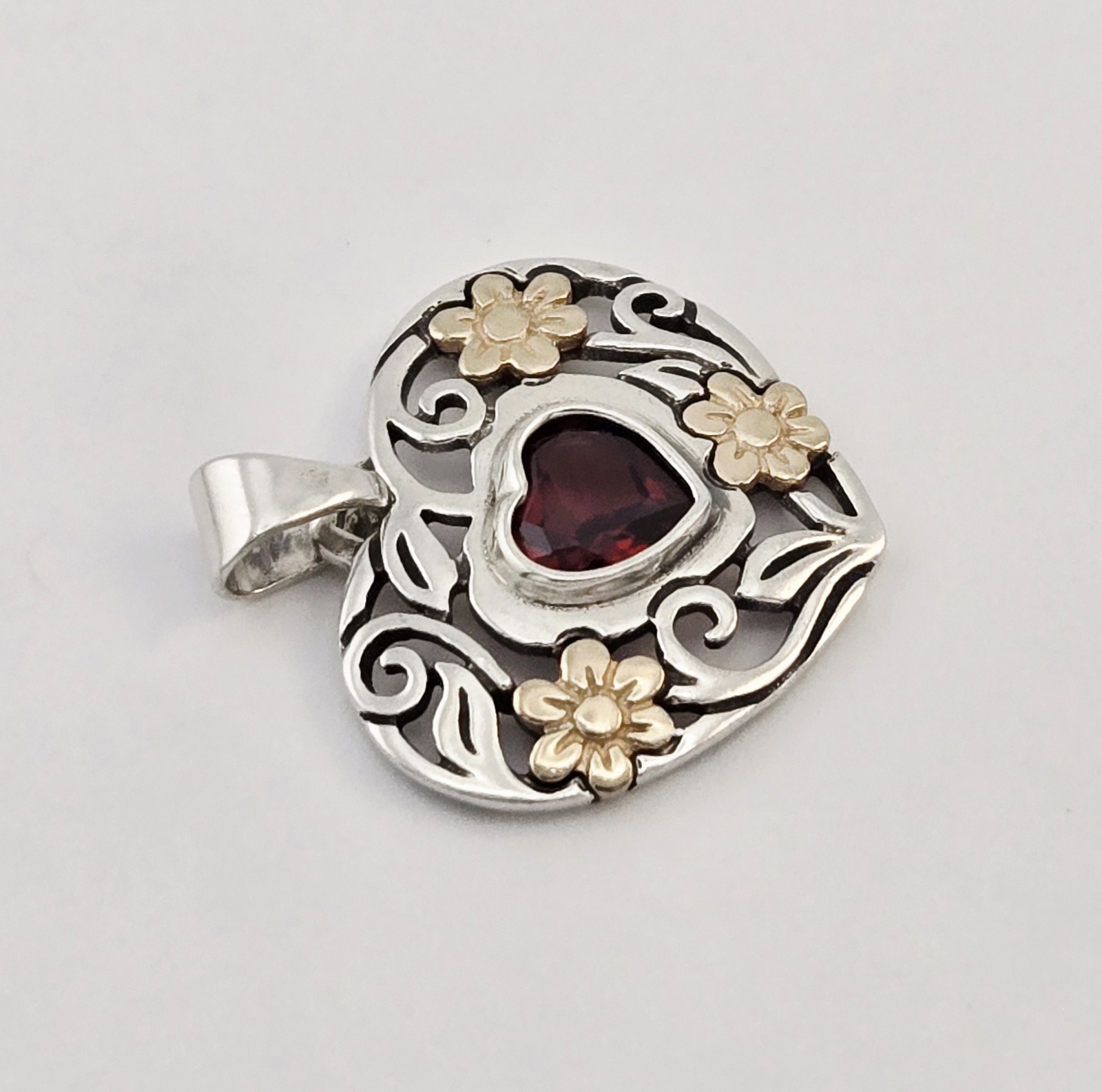 Vintage James Avery Sterling Silver & 14K Gold Garnet Heart Flower Pendant 3.6g