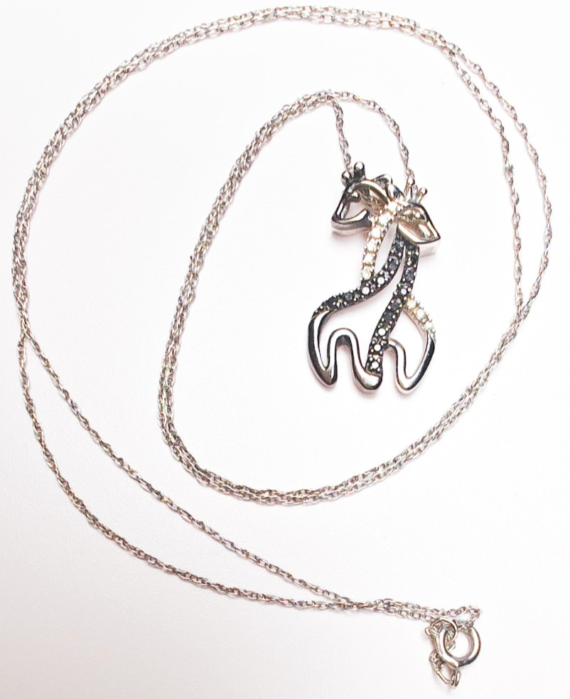 10K White Gold Black & White Diamond Giraffe Necklace Pendant 19″ AV Andin Zales