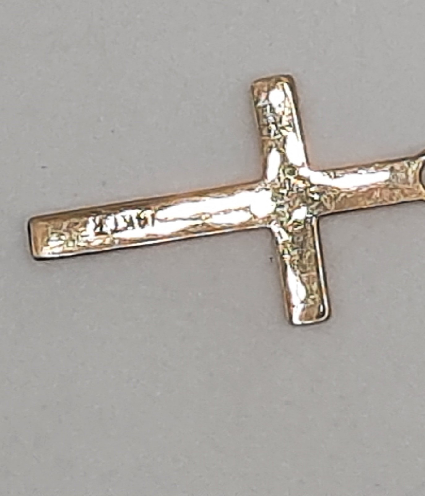 Simple 14k Yellow Gold Cross Pendant Necklace 1.6g 15″ Chain