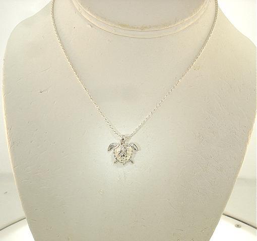 17.5mm Hawaiian 14k White Gold Motion Adult Baby Honu Green Sea Turtle Pendant