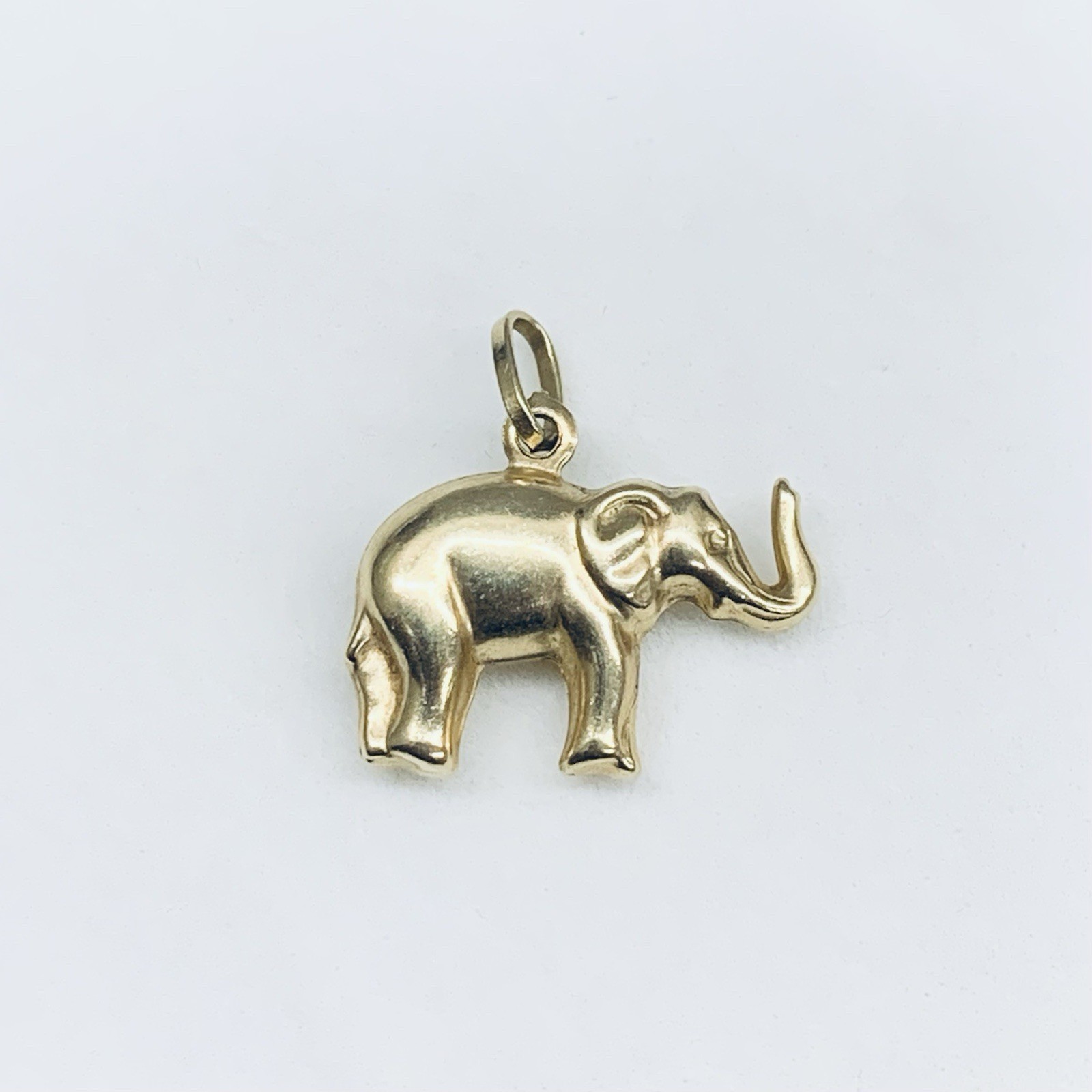 14k Yellow Gold Elephant Italy Pendant Charm