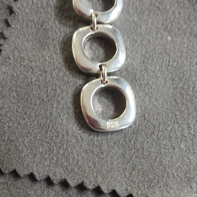 Sterling Silver 925 Asymmetrical Three-Link Open Cushion Square Pendant
