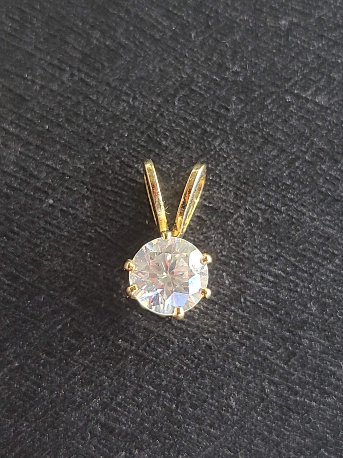 Gold Tone Solitaire Pendant Unknown marking on back