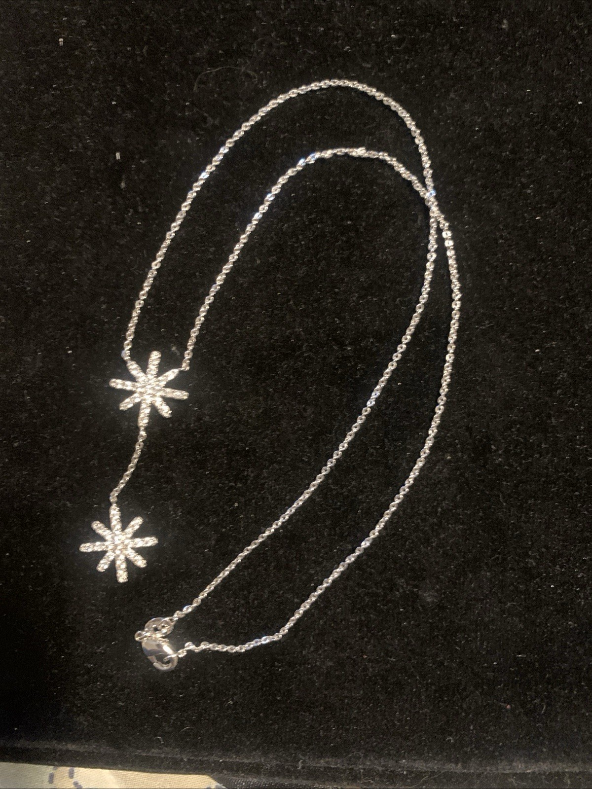 Beautiful Delicate 925 Sterling Silver Snowflake Lariat Necklace Excellent