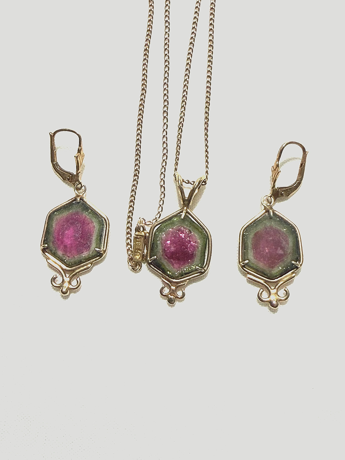 watermelon tourmaline necklace 14k gold