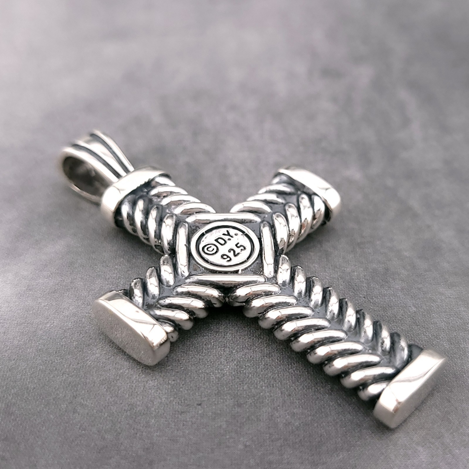 David Yurman Sterling Silver 1.75in Chevron Cable Cross Crucifix Amulet Pendant