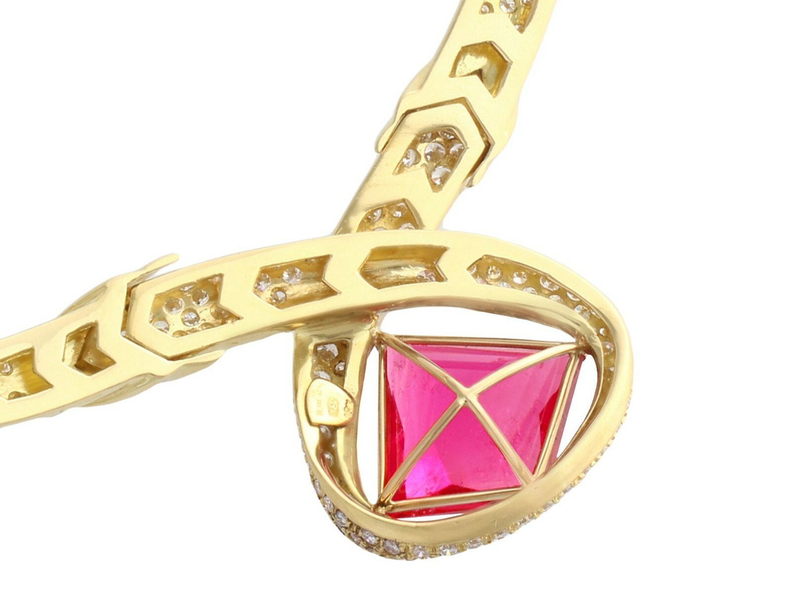 15.65 Ct Pink Tourmaline and 6.90 Ct Diamond 18k Yellow Gold Necklace Vintage
