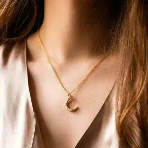 1 Ct Round Cut Fire Opal & Diamond Women’s Moon Pendant 14K Yellow Gold Finish