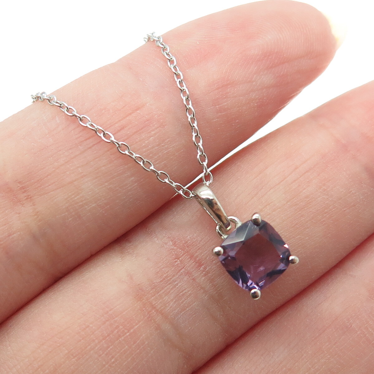 925 Sterling Silver Real Cushion-Cut Amethyst Cable Chain Necklace 18″