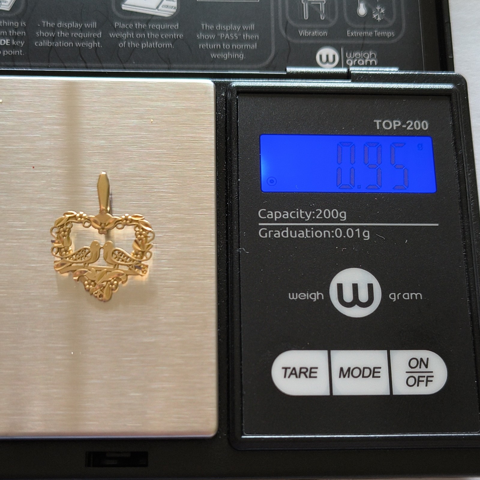 14k Yellow Gold Heart Charm Pendant Birds Motif Love Theme No Stones 0.95g