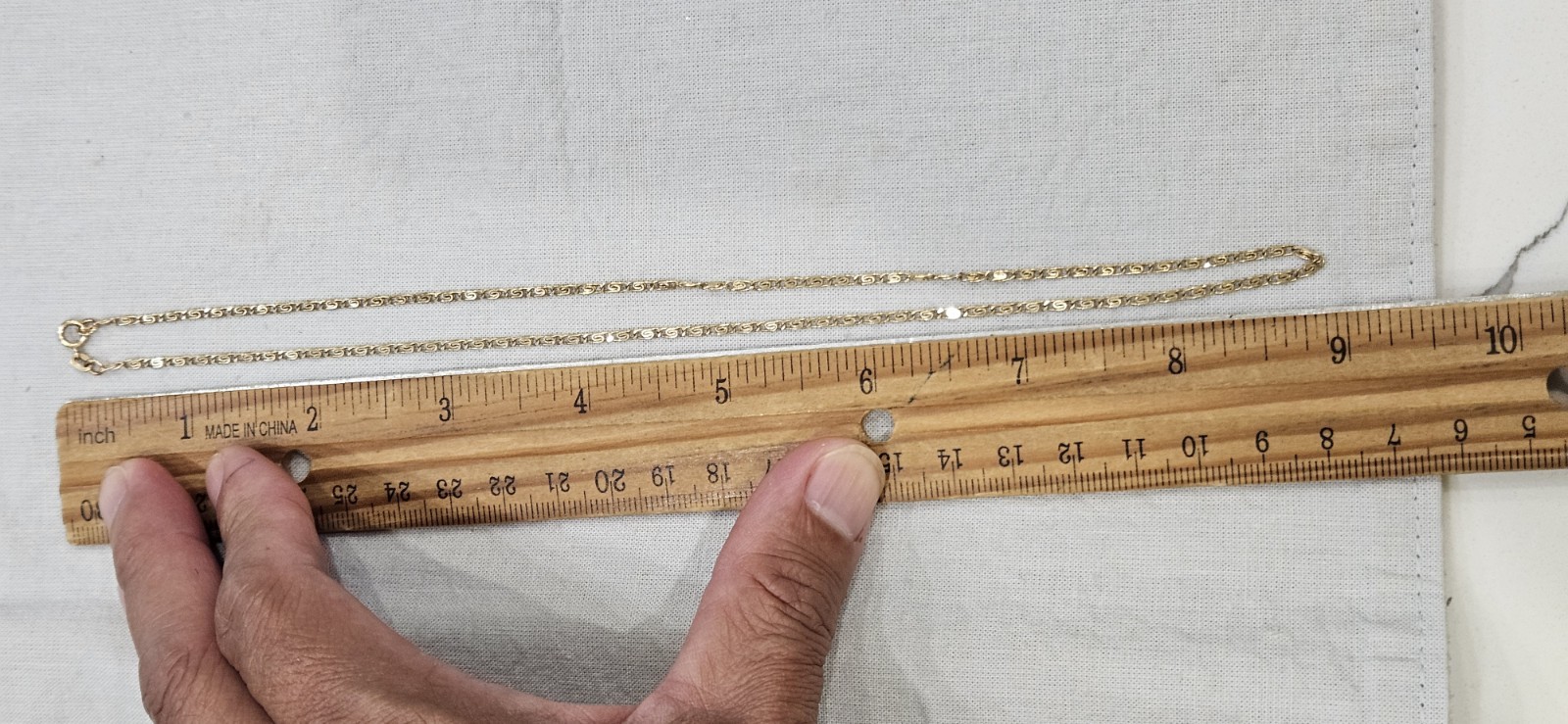 Vintage 14k Gold Snail Or Scroll Flat Chain Necklace Classic 18″ Long 3.94 Grams