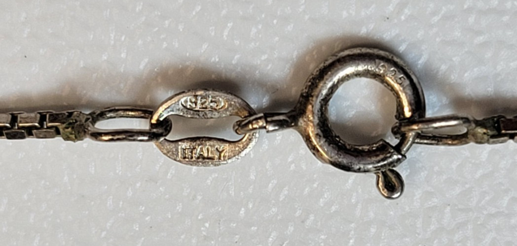 925 Italy Sterling Silver 18in Box Style Chain Spring Ring Clasp