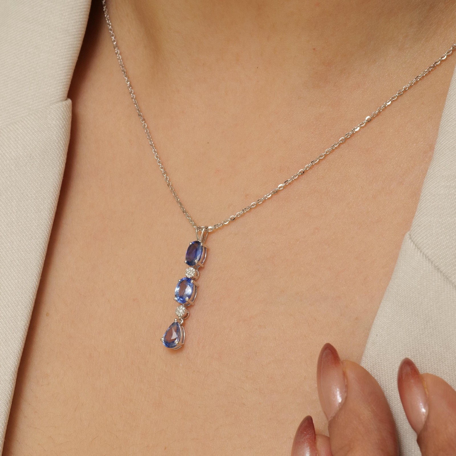 1.74 ct Natural Sapphire Oval Pear Pendant Necklace 14K Gold Natural Diamonds