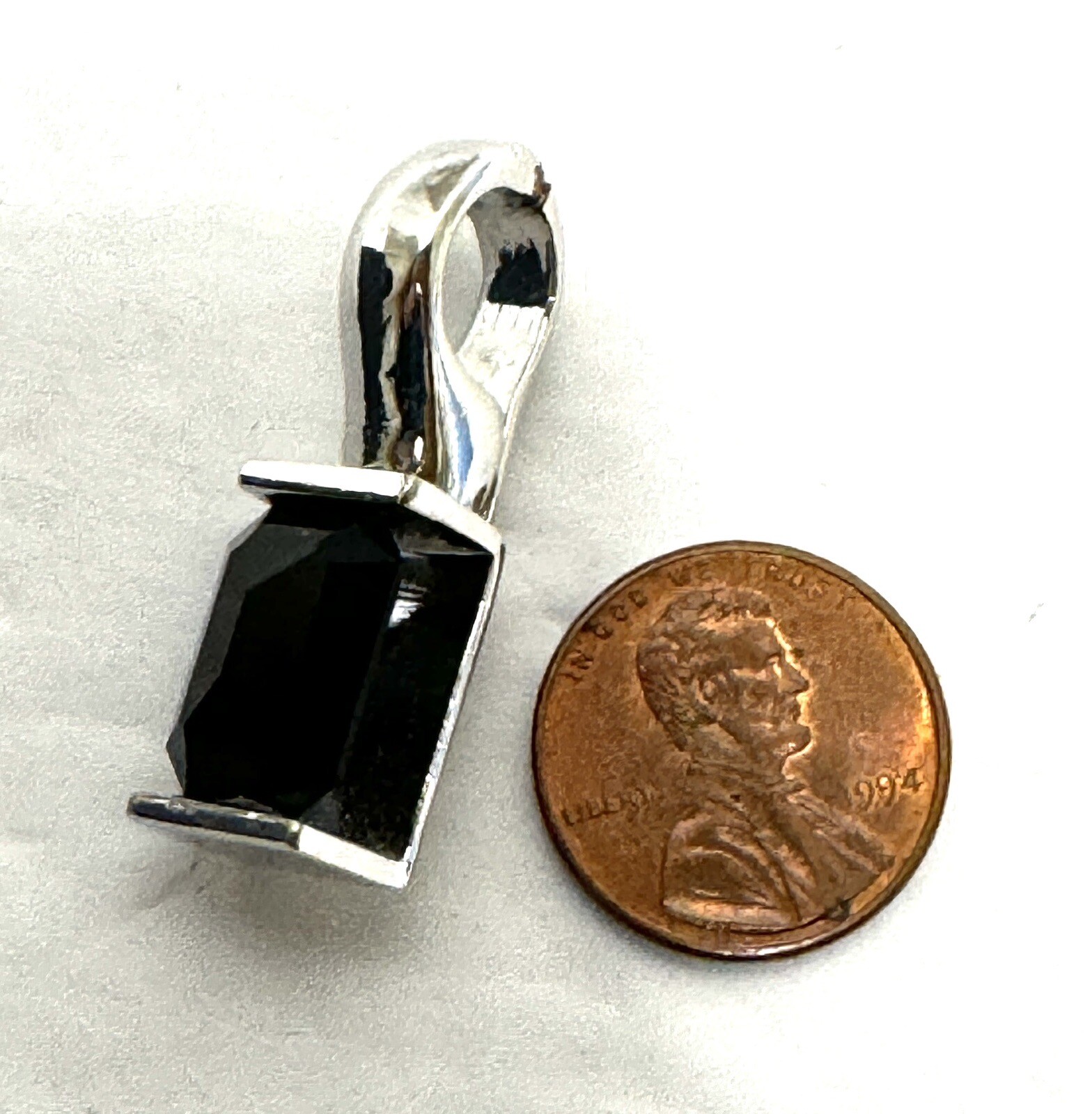 Silver Black Rectangle Stone Pendant Estate Item 1” Unknown
