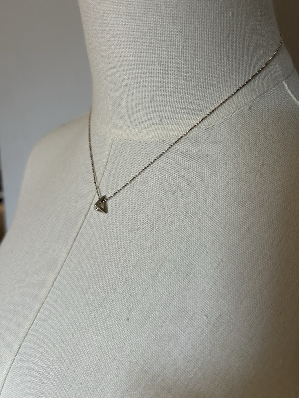 Silver Pyramid Pendant Necklace On A Stamped 925 Silver Chain 16 Inches ￼