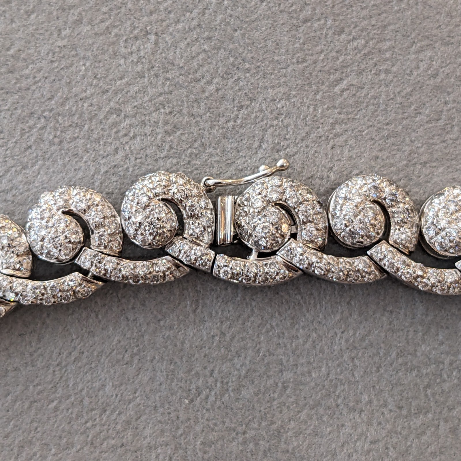 Pave Diamond Scroll Link Choker Necklace in 18k White Gold- HM2800SE
