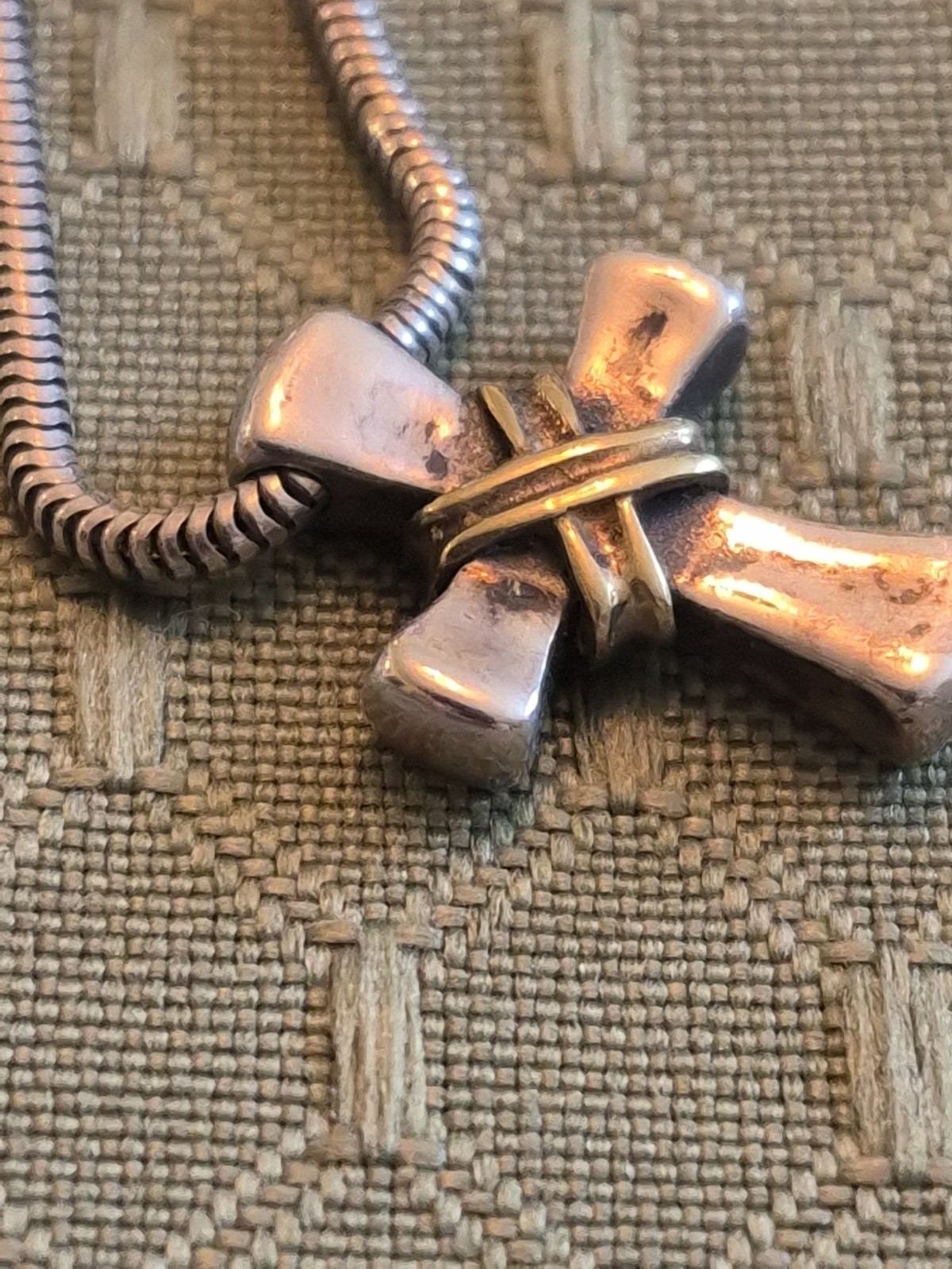 18K Gold Sterling Cross Pendant Designer Lagos Caviar 16″ Chain 8 Grams Unisex