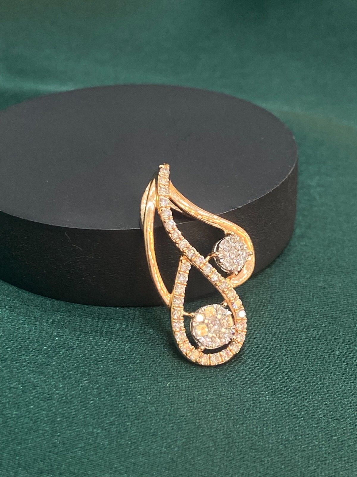 Pave 0.75 Carats Round Brilliant Cut Diamonds Pendant In Certified 14K Rose Gold