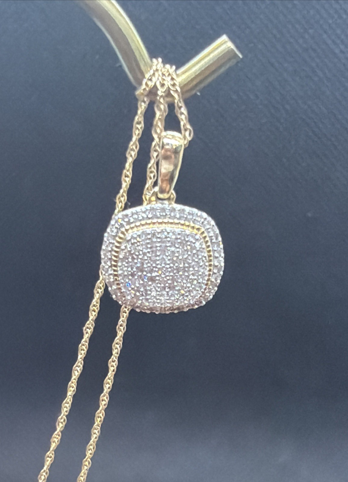 10K Yellow Gold 1/4 CT. T.W. Diamond Cushion Frame Vintage-Style Pendant – 18″