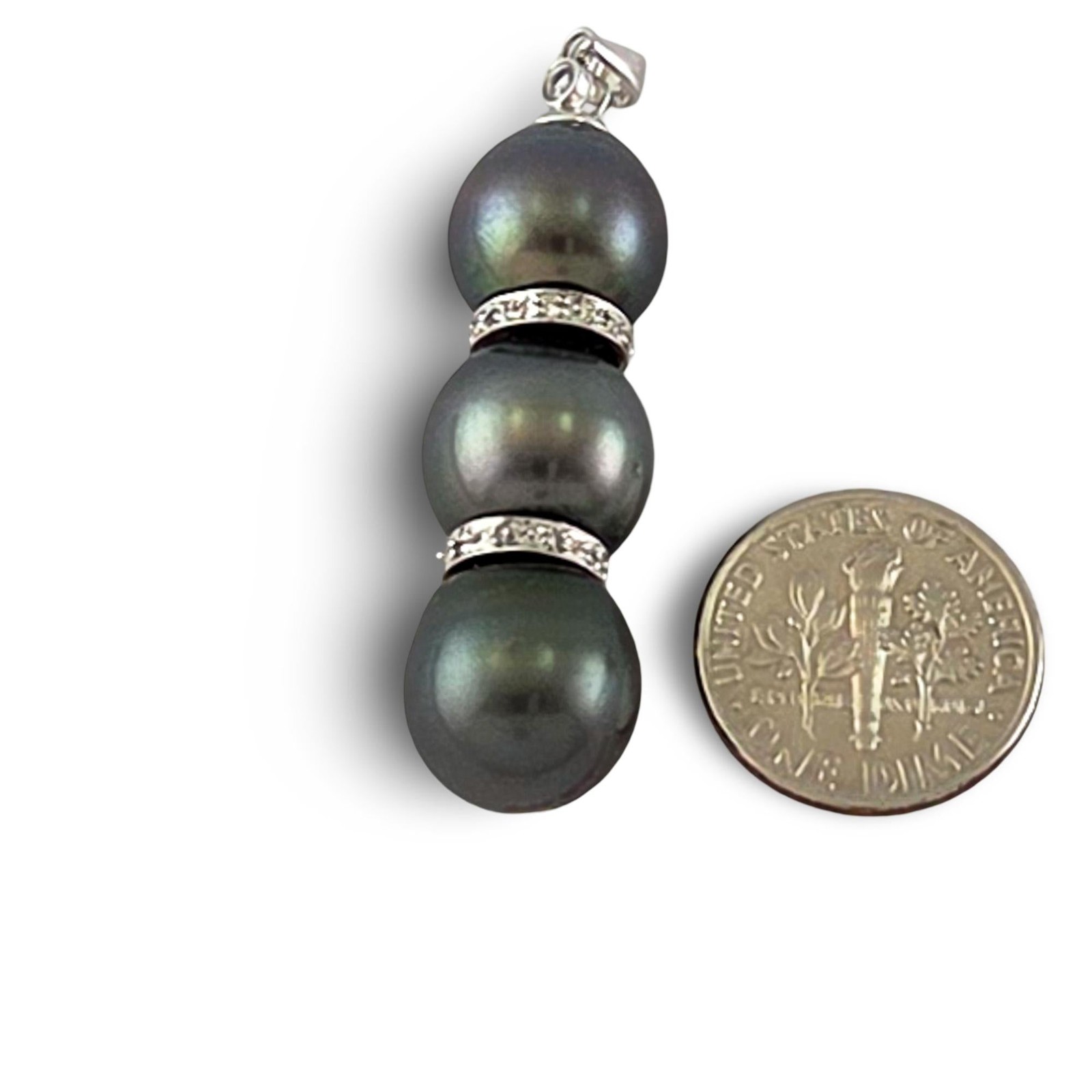Black Tahitian Pearl & 19 Diamonds in 14k White Gold