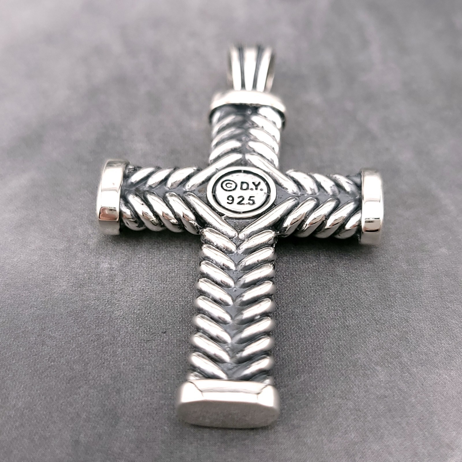 David Yurman Sterling Silver 1.75in Chevron Cable Cross Crucifix Amulet Pendant