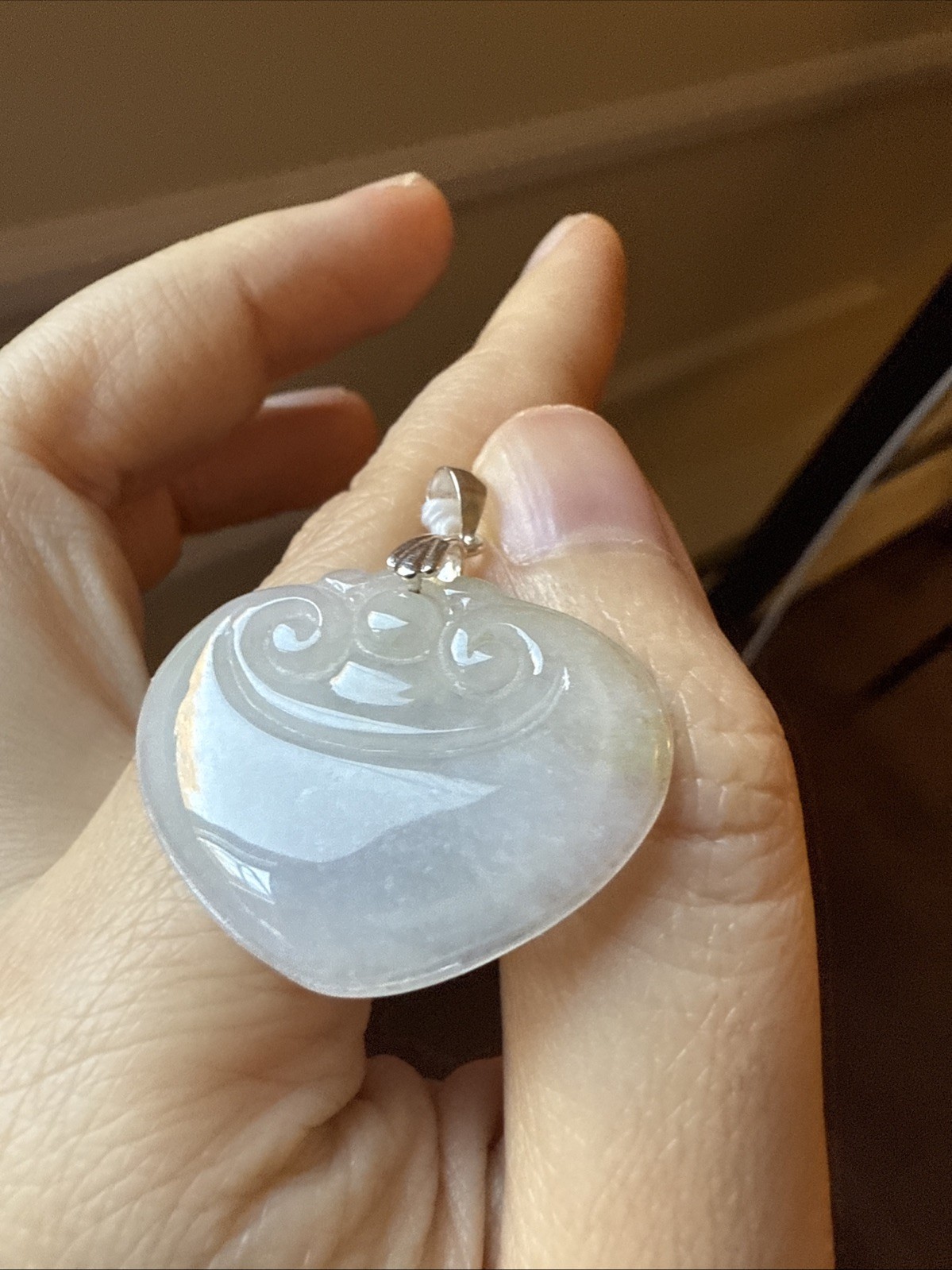 翡翠A貨 untreated Burma Myanmar Grade A Jadeite 老坑冰如意桃心 超冰 Certified S925