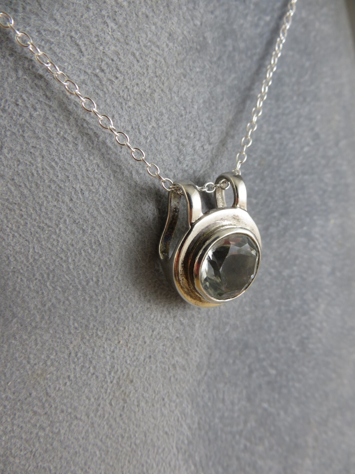 Very Light Blue Topaz Sterling Silver Round Pendant 18″Chain Necklace #586