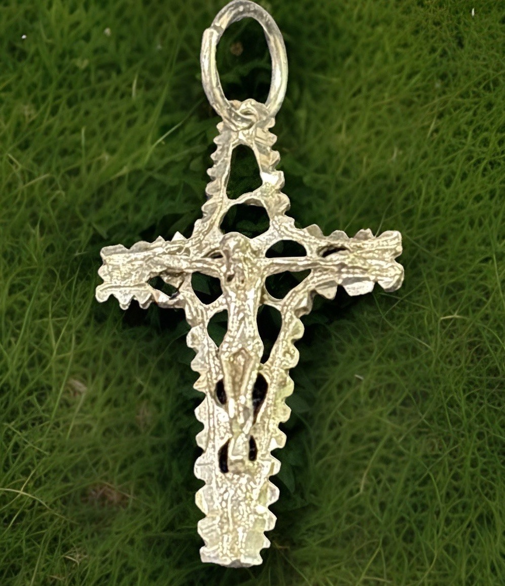 Vintage Artisan Sterling Silver Detailed Body Of Jesus Crucified On The Cross