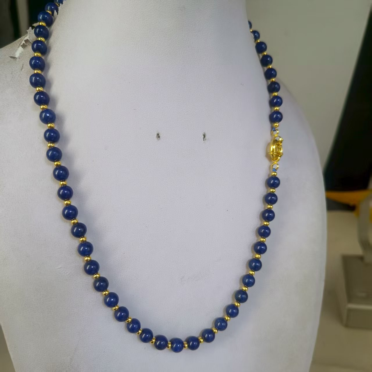 Beautiful 6mm Blue Lapis Lazuli Gold Choker Beaded Necklace Round Gemstone 18″